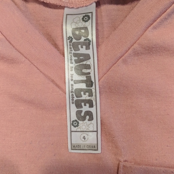 Girls size 4 shirt - Picture 3 of 3